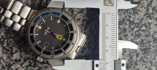 Reloj hombre Ferrari Cartier Diver’s.    