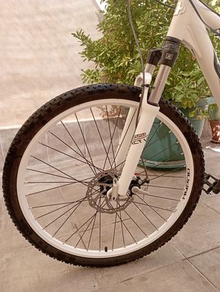 Bicicleta BH Over X Blanca