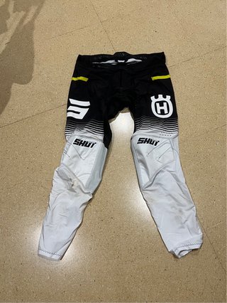 Traje SHOT x HUSQVARNA Edición Limitada