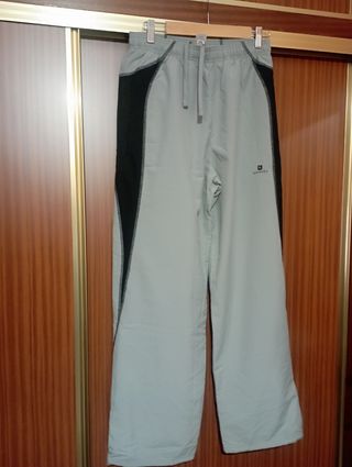 Chaquetas y pantalones chándal 