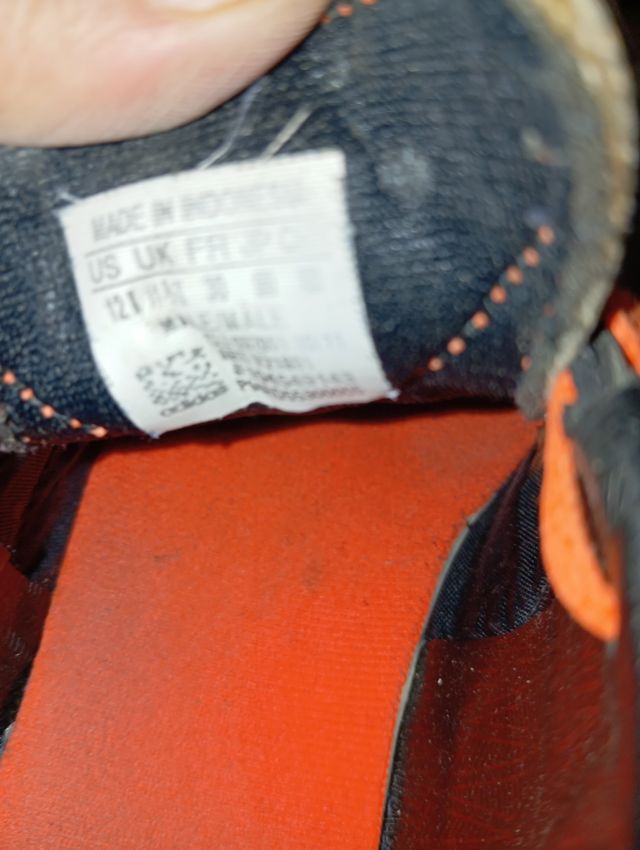 Zapatillas de futbol  con tacos