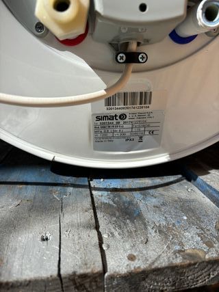 Termo Eléctrico Simat 80 L.