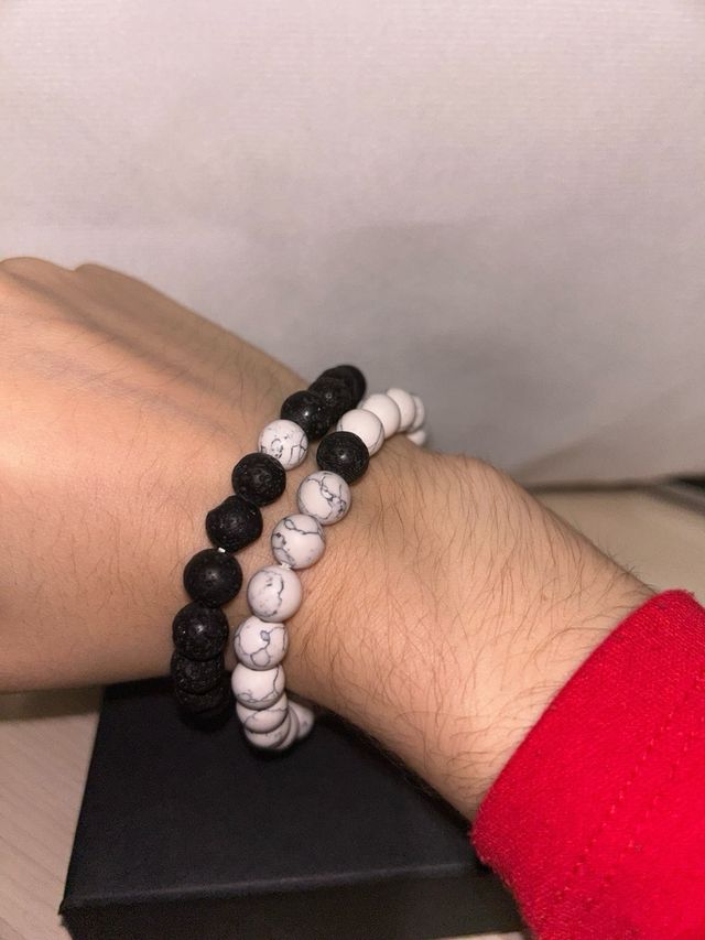 Pulsera parejas de “piedras volcánicas”