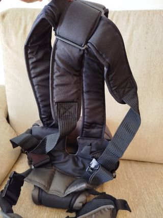 Mochila portabebés kids zone de Jané