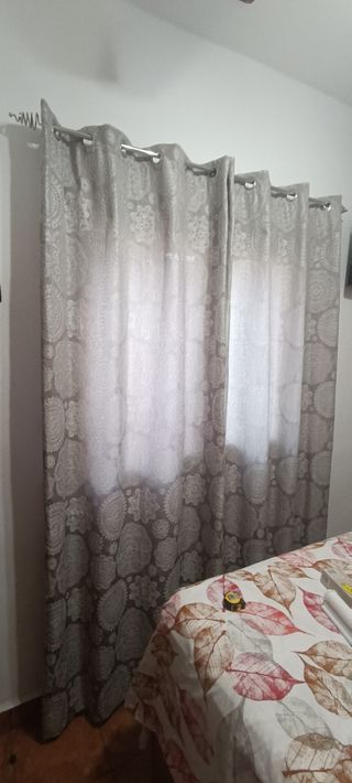 Cortinas mandala plateada