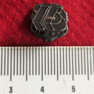 Antigua Insignia Fútbol Club Barelona 75 aniversar