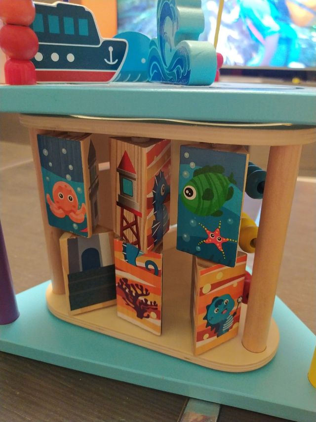 Juguete de actividades de madera