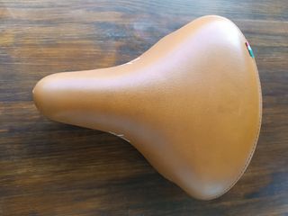 Sillín de bicicleta italiano Monte grapa