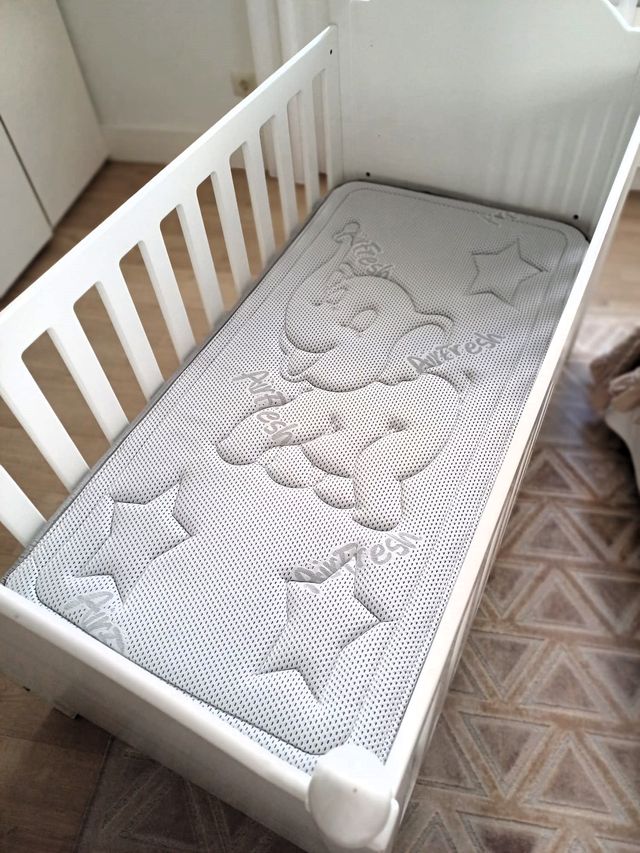 Cuna/Cama DM 140x70 lacada en blanco