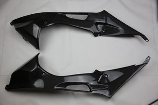 Tapas laterales del tanque en carbono BMW S1000RR