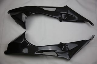 Tapas laterales del tanque en carbono BMW S1000RR
