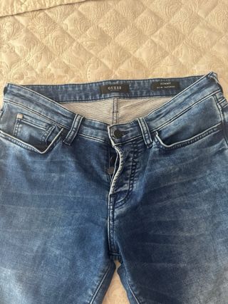Pantalon vaquero guess