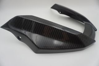 Delantera extension del pico pato en carbono BMW
