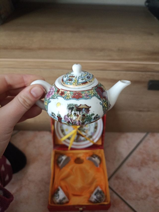 Set orientale SAKÈ MIGNON