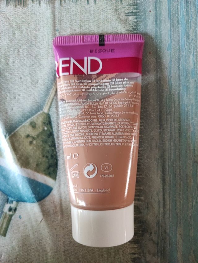 Avon color trend fondotinta viso bisque