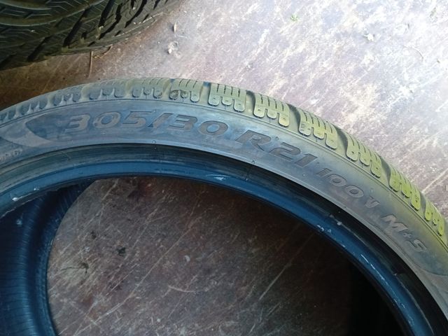 305/30R21 100V M+S (PIRELLI)