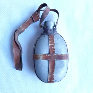 WW2 Borraccia in alluminio tracolla in cuoio