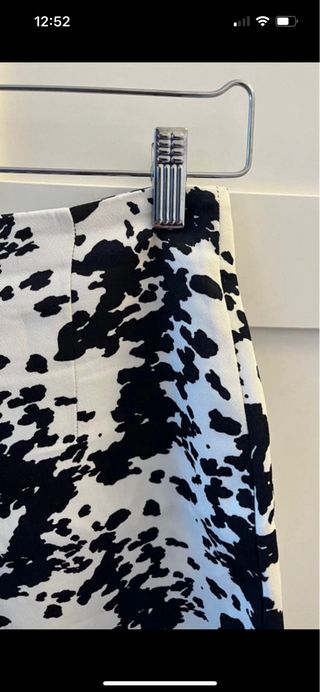 Falda pantalón estampado de Zara