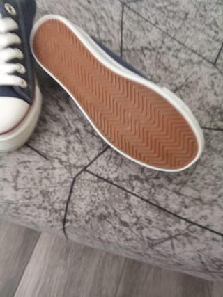 Zapatillas nuevas