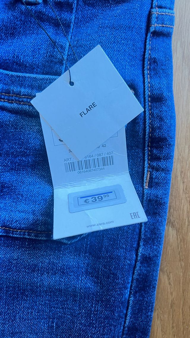 Jeans flare “Zara”