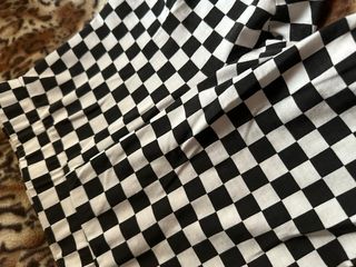 Leggings cuadros negro y blanco