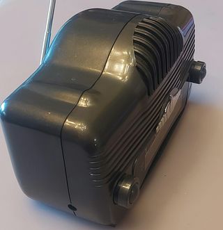 Radio retro vintage Tucky