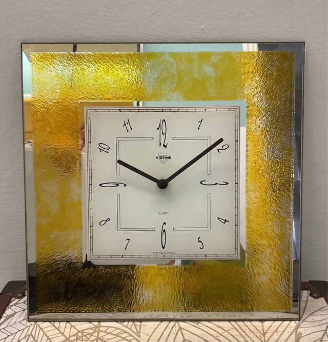 Orologio da parete in vetro