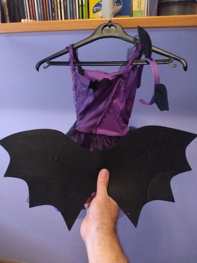 Traje niña para Halloween. 3-4 años.