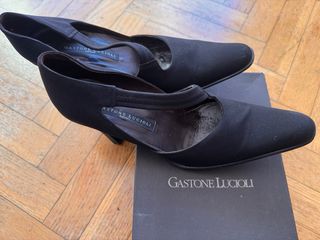 Zapatos negros 39 italianos 9cm