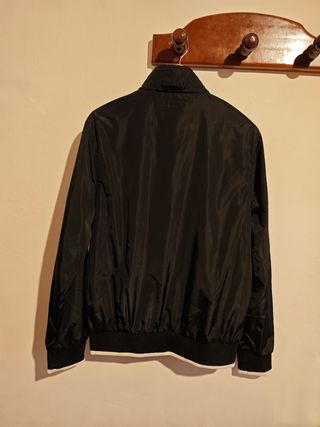 Chaqueta bomber negra