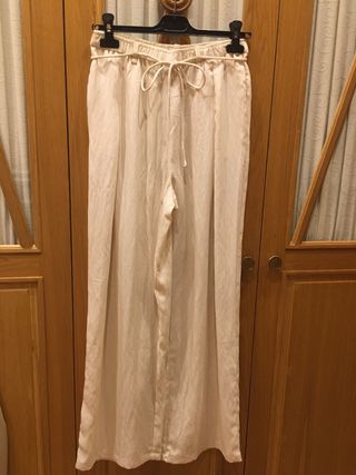 PANTALON DE MANGO NUEVO SIN ESTRENAR