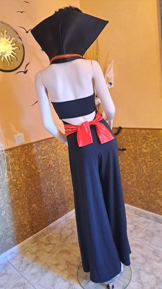 Disfraz de Draculina-Halloween,carnaval-