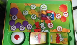 Gioco in scatola ne si ne no