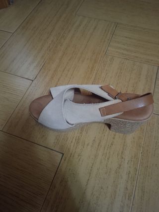 Zapatos/zuecos de mujer Nº 39