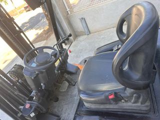 Carretilla elevadora matriculada