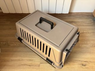 Jaula y trasporting para conejos