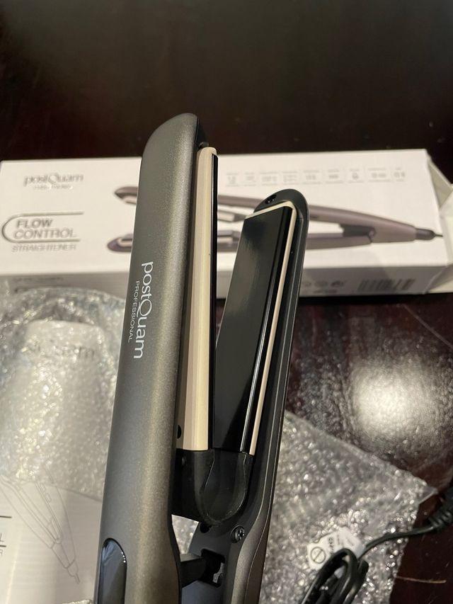 Plancha del pelo a estrenar