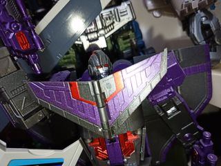 Transformers Spacetron (Astrotrain) 