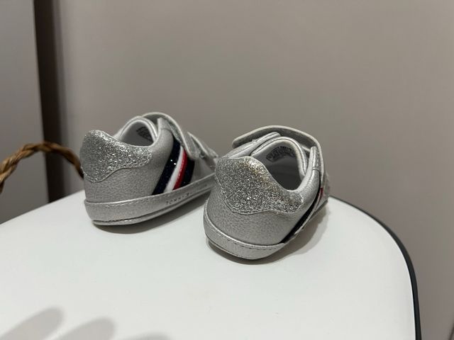 Zapatillas bebé Tommy Hilfiger