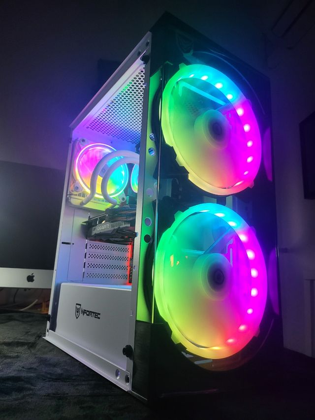 Pc Gaming i5 8600K + Rtx 2060 y liquida