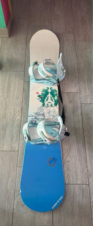 Tabla snow con fijaciones  
