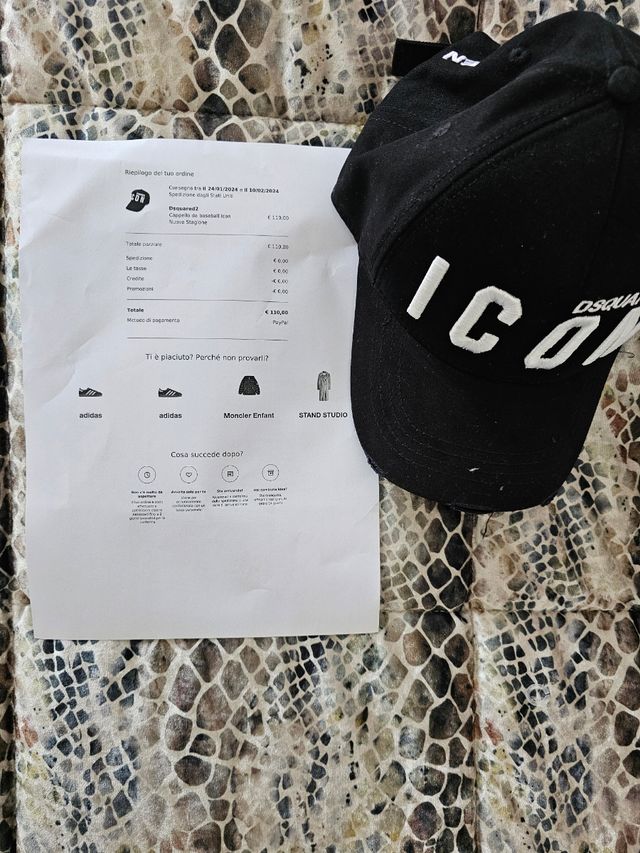 Berretto dsquared icon