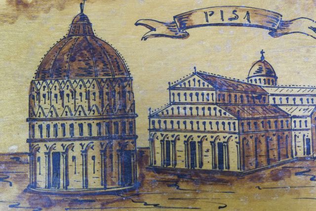 Portagioielli antico italiano in legno