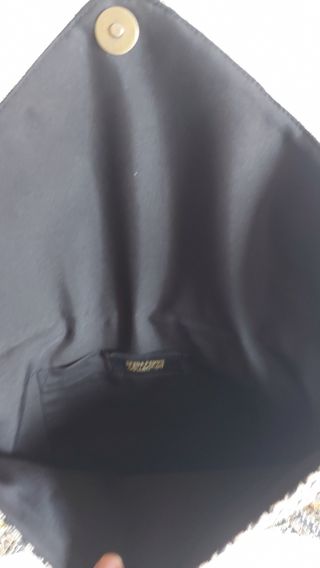 Bolso de tela con abalorios