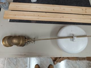 Boya cisterna con flotador