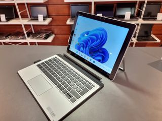 Portátil tablet convertible con GARANTIA