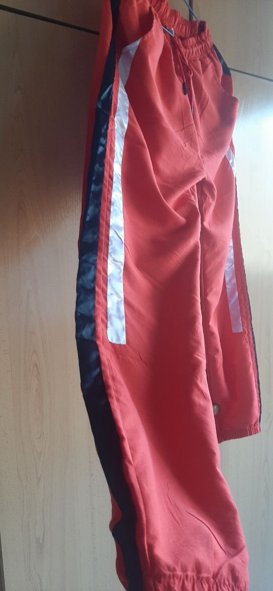 Pantalon Desenfadado TL 42/44.