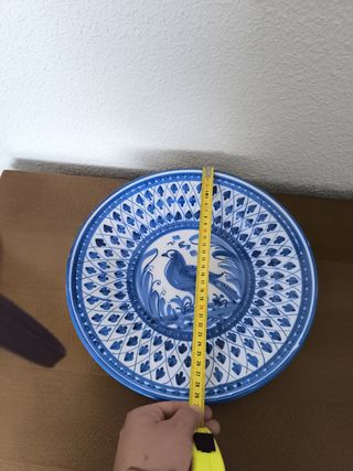 Plato antiguo decorativo para pared