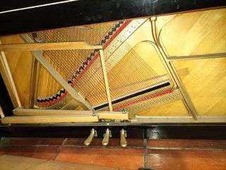 Piano Petrof P 115 II