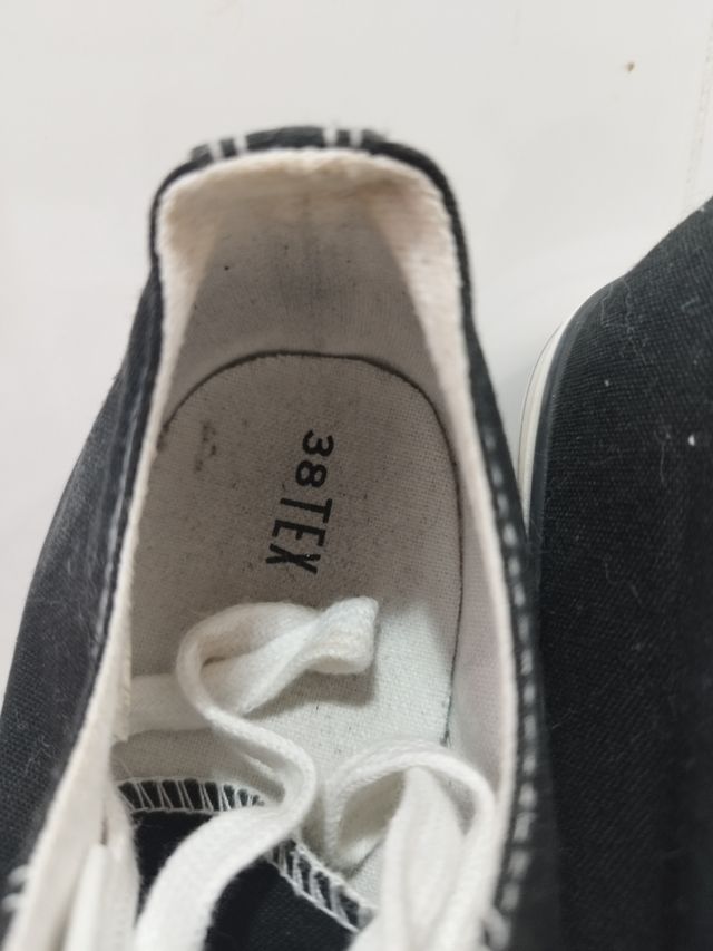 Zapatillas negras